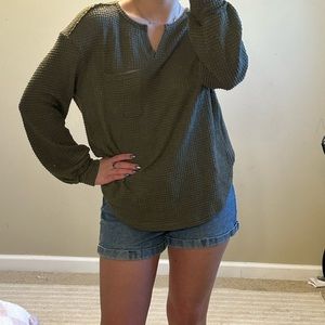 🌸10 for $25🌸 waffle knit green long sleeve sweater